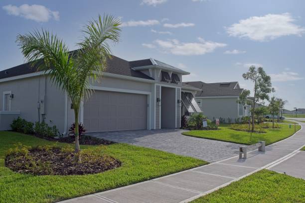 Best Driveway Paving Contractor  in Meadow Glade, WA